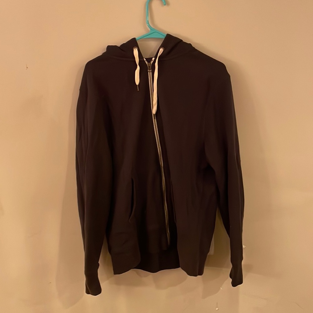 Size large black good threads zip up jacket.